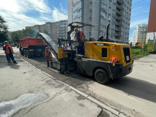 Более 38 тысяч квадратных метров дорог заасфальтировали в рамках текущего ремонта в столице Алтайского края
